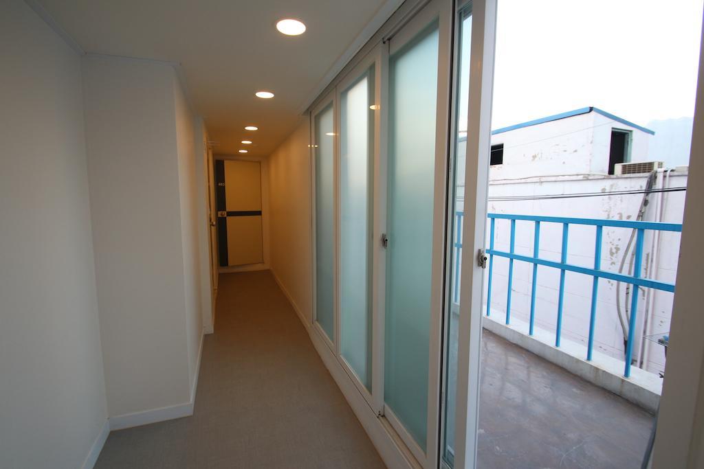 Bingo Hostel Insadong Seoul Exterior photo
