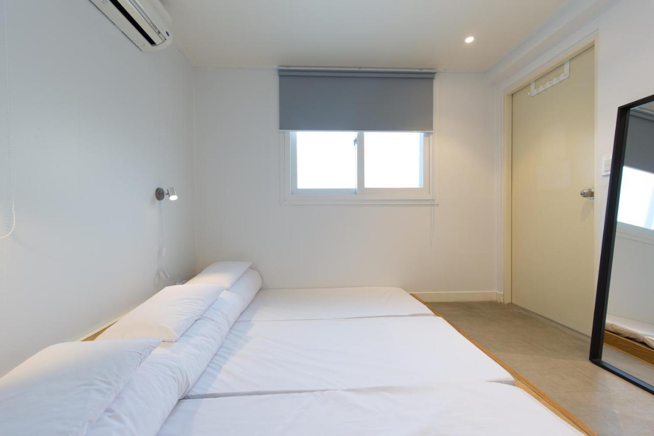 Bingo Hostel Insadong Seoul Exterior photo